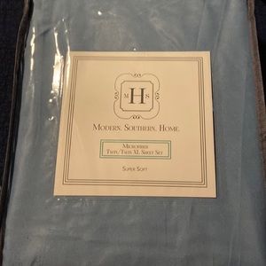 Twin Size Sheet Set